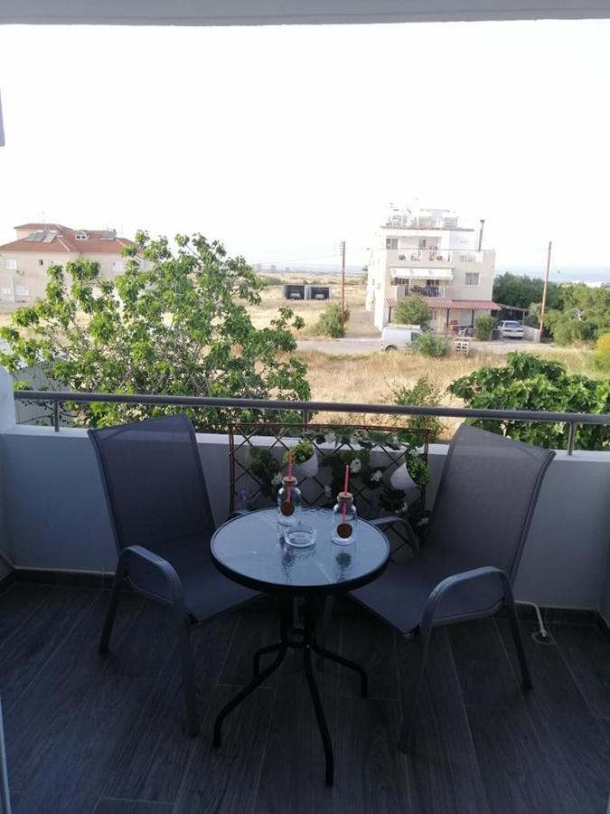 Ariadne Apartment Paralimni Exterior foto